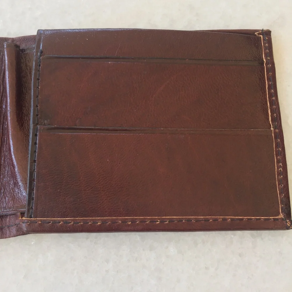 Acapulco Brown Leather Men's Bifold Wallet